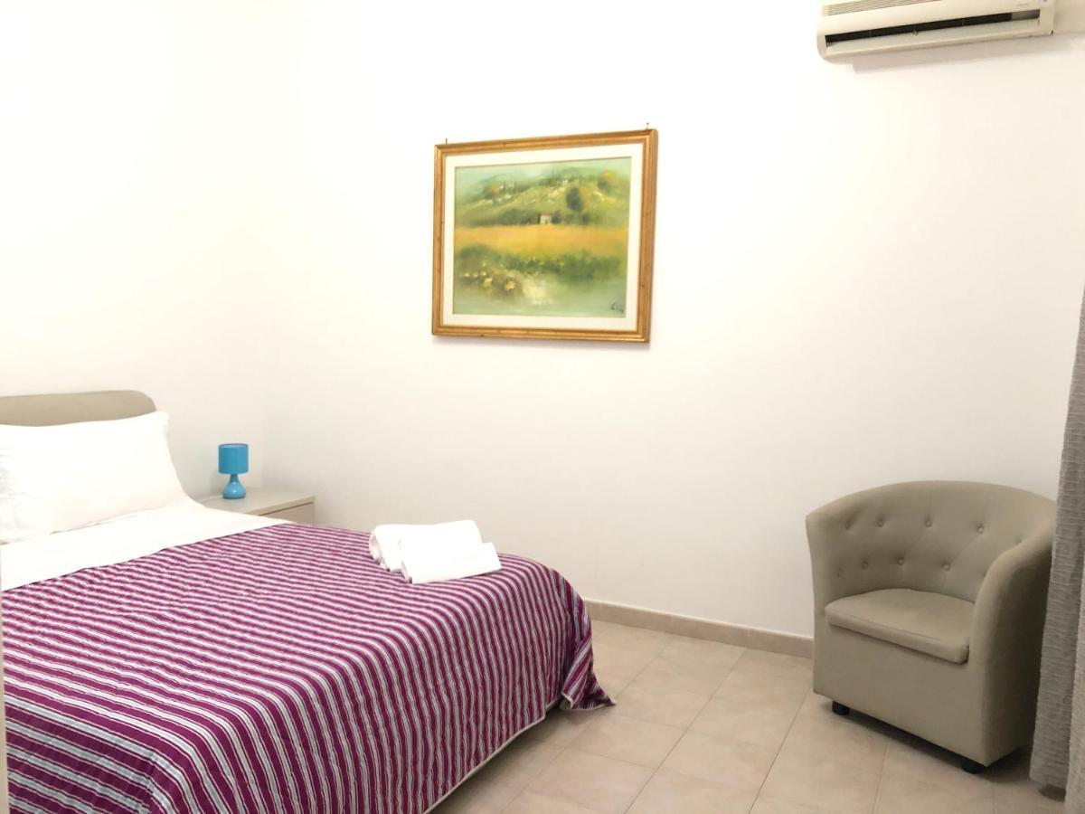 Camelia Apartment Бриндизи Экстерьер фото